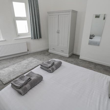 Апартаменты Bluewater View Солтберн-бай-те-Си Экстерьер фото